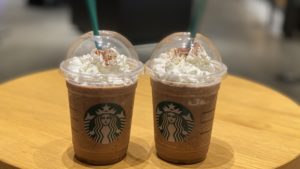 Starbucks Share Your Holiday Moments 【スタバお得】